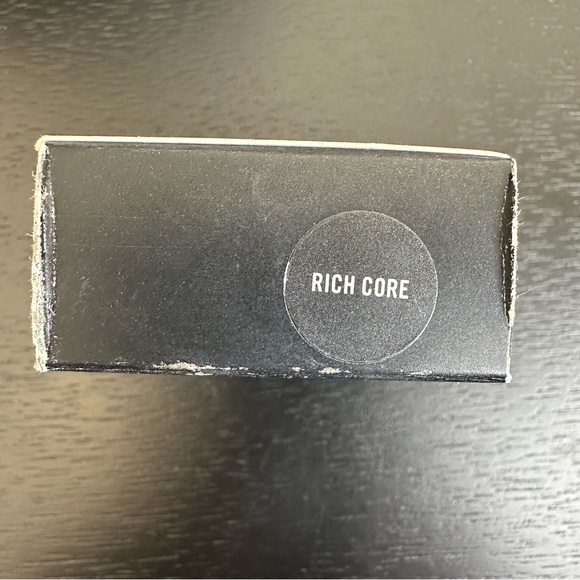NWOT MAC RICH CORE Extra Dimension Eyeshadow - Picture 2 of 3